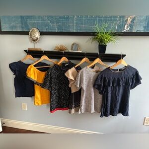 Lot of 6 boutique tops- Entro, THML, Jones NY